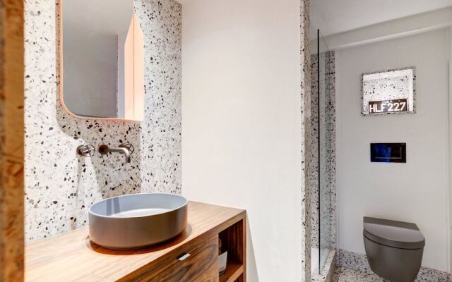 VANEAU 3 Pièces moderne et rénové en plein centre