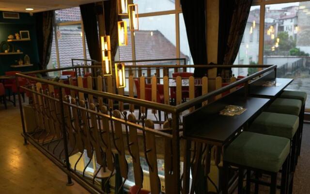 Hotel Theater Belgrade