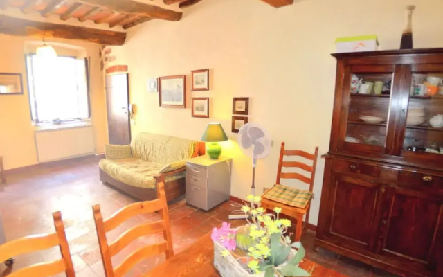 Lucca Central Garden Cottage