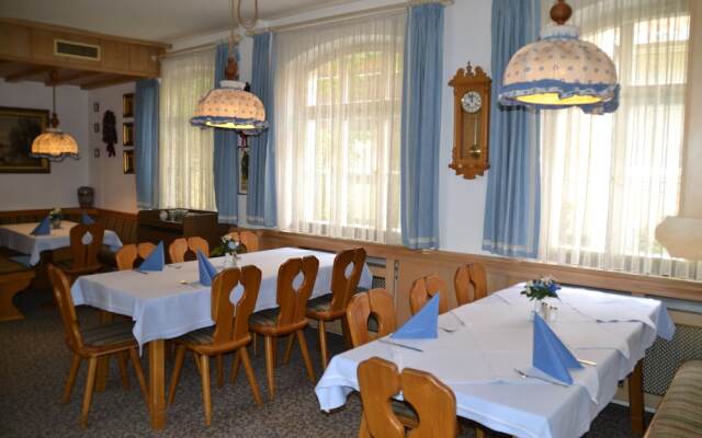 Hotel Gasthof Zur Linde