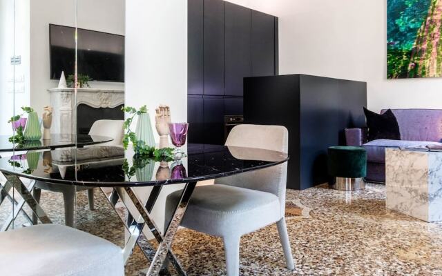 Altido Brera Black Elegance Apartment