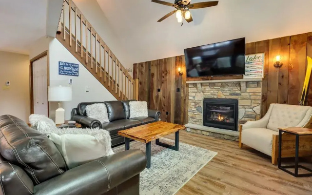 Pennsylvania Retreat w/ Gas Grill & Private Beach!
