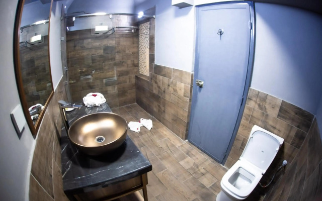Hotel Karam Palace