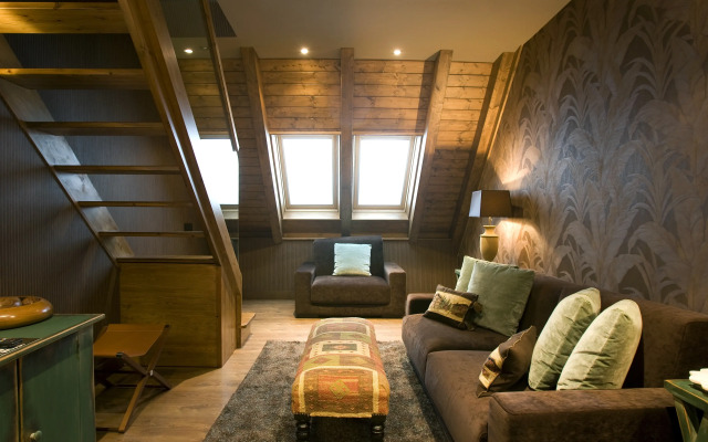Hotel Val De Neu