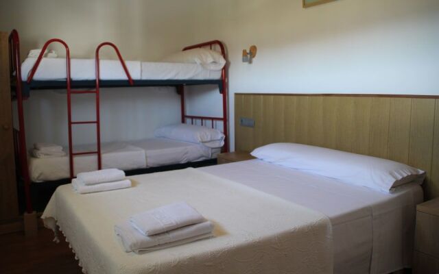 Hostal Cruce