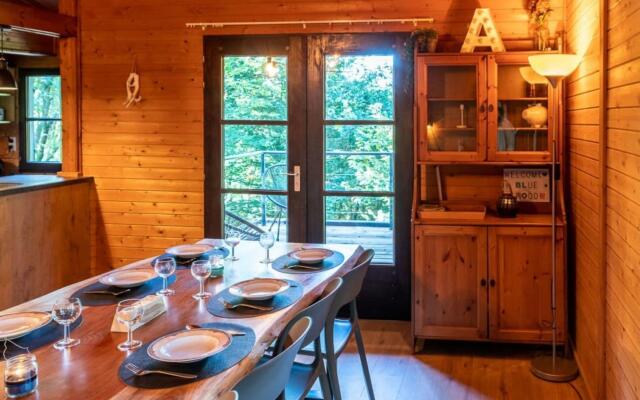 Luxurious Chalet in the woods