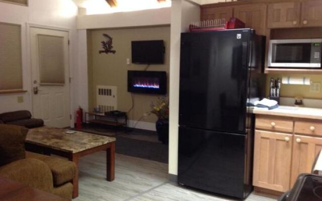 Alaskan Wish Lodging