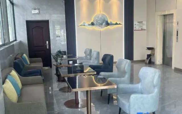 Meichen Cloud Hotel