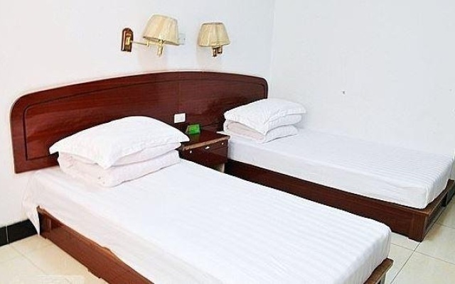 Yuncheng Heping Inn – Guest Rooms – Yuncheng