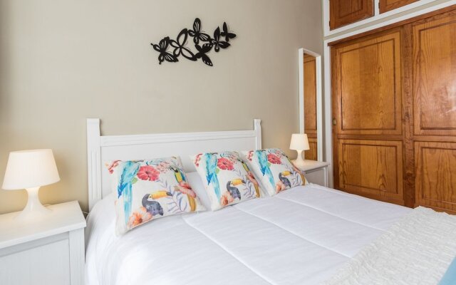 Rosa Mar best location