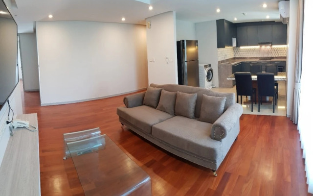 ViVi Avenue Thonglor