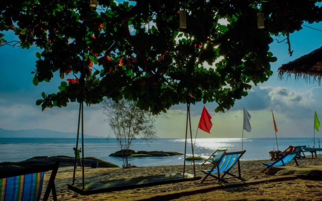 Thaniza Beachfront Resort