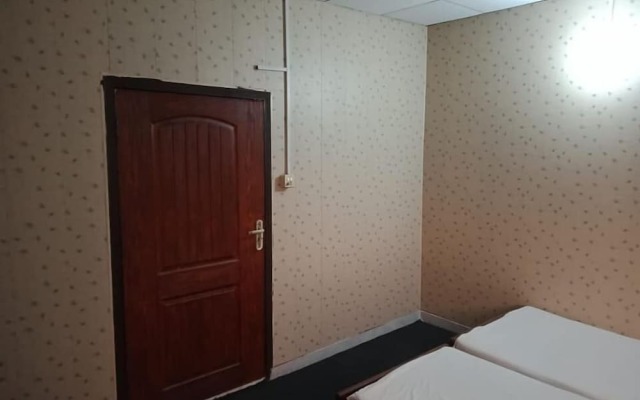 Regale Internet Inn