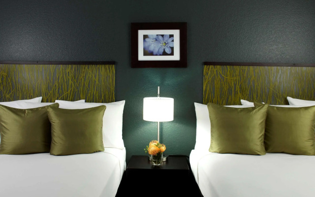 Skyline Island Colony Hotel