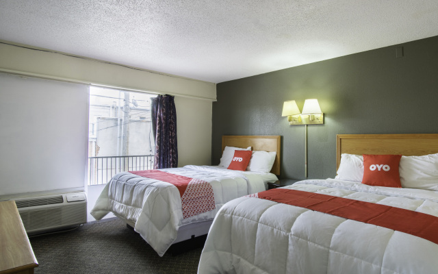 OYO Hotel Hutchinson KS West 4th Ave