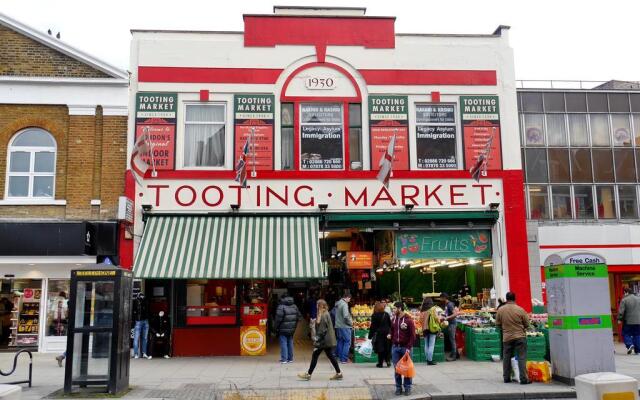 Finding My Palace in Tooting