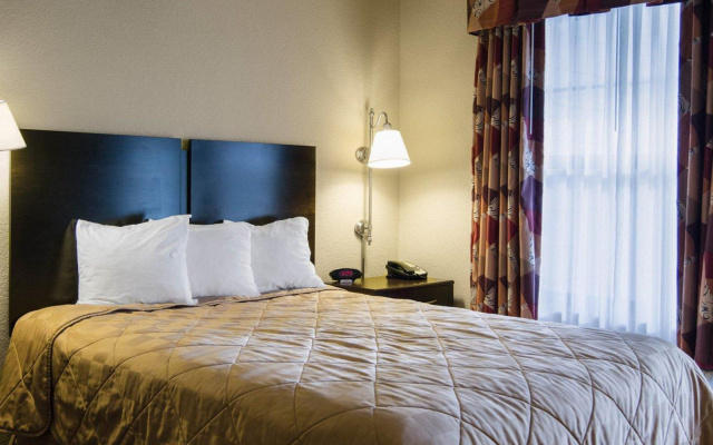 Comfort Suites Batesville