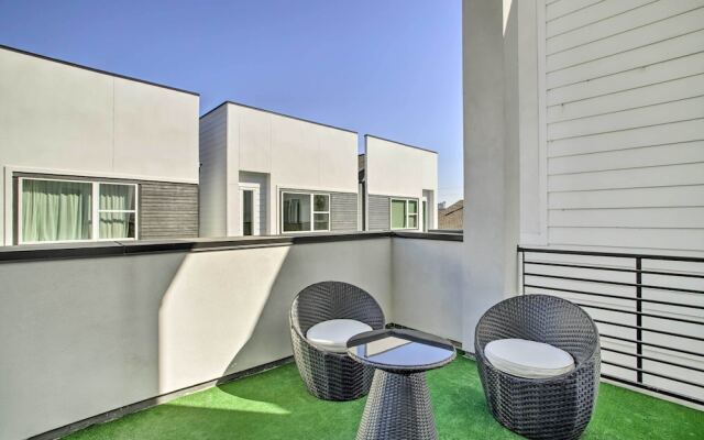 Newly-built Luxury Galleria Area Townhome!