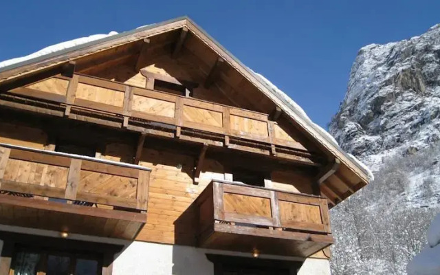 Les Chalets Dycoh