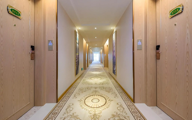 Vienna International Hotel