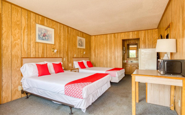 OYO Hotel Breckenridge TX Hubbard Creek Lake