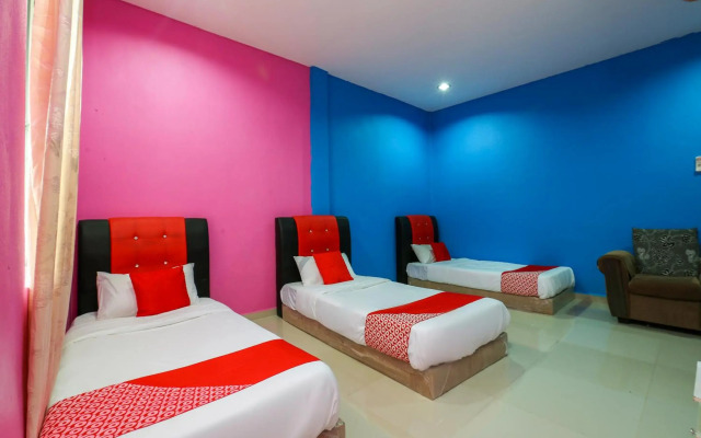 OYO 89933 Nun Hotel