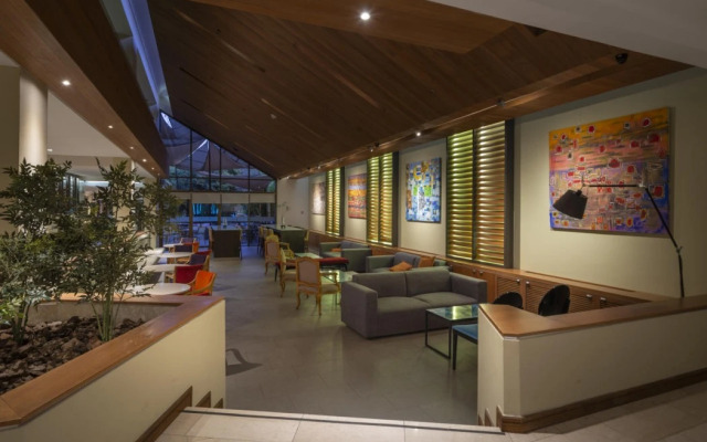 Hotel Director Vitacura