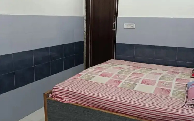 Goroomgo Raj guest house Bhubaneswar