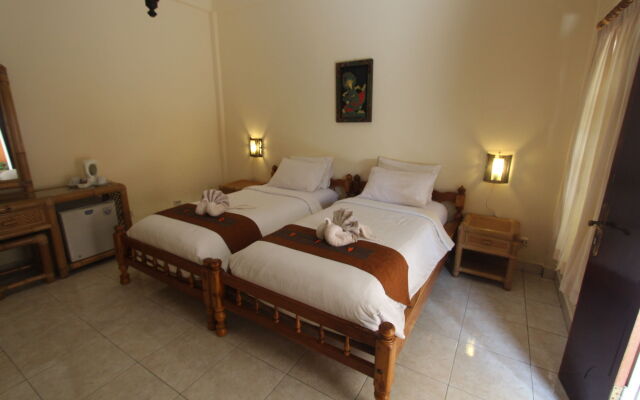Chonos Hotel Lovina