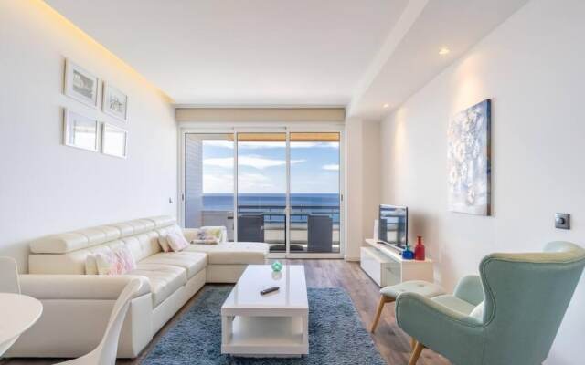 Monumental Apartment 610 Balcony Sea View