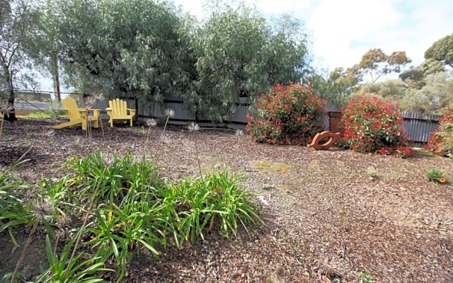 One Tree Bed and Breakfast