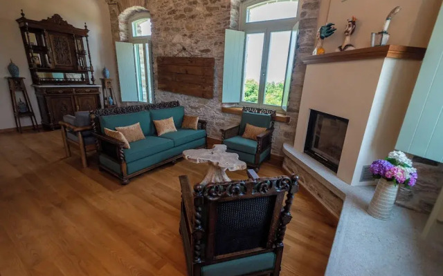 Nostos Country House