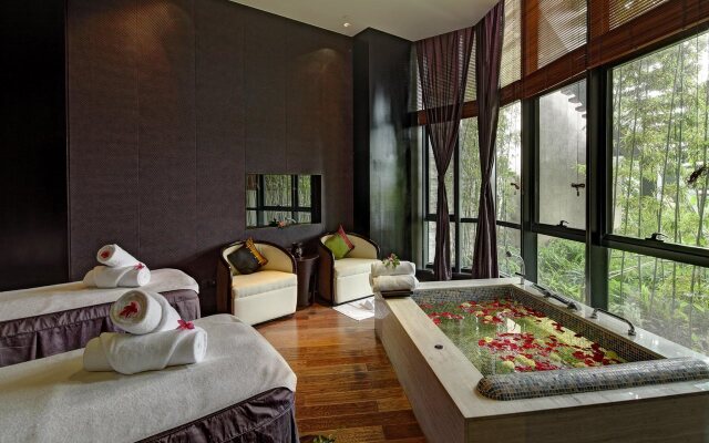 Shenzhen Castle Golf Hotel