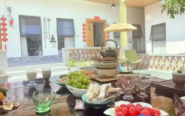 Beihai Longmai Yaju Homestay (Guantouling Zixiawan Tourist Scenic Area)
