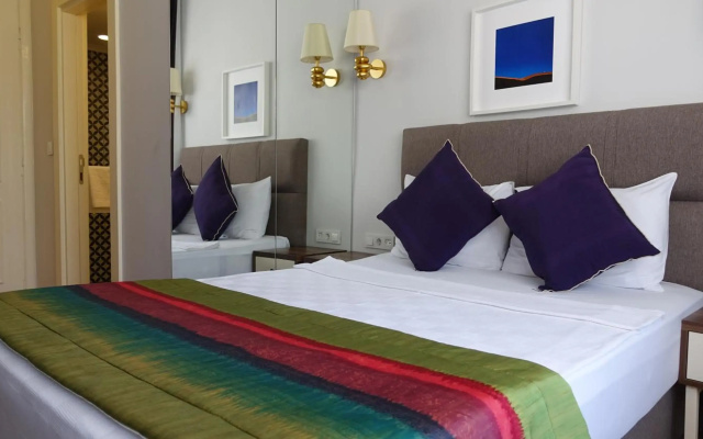 Mono Hotel