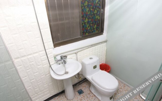 Xingqi Hostel