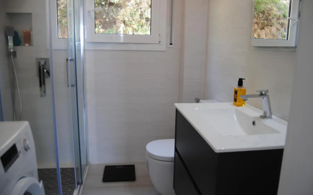 319 - Apart. Estoril