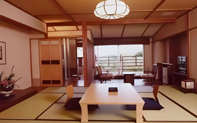 Toba Seaside Hotel – Guest Rooms – Toba