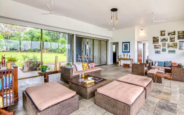 Saffronstays One Tree Farm, Karjat