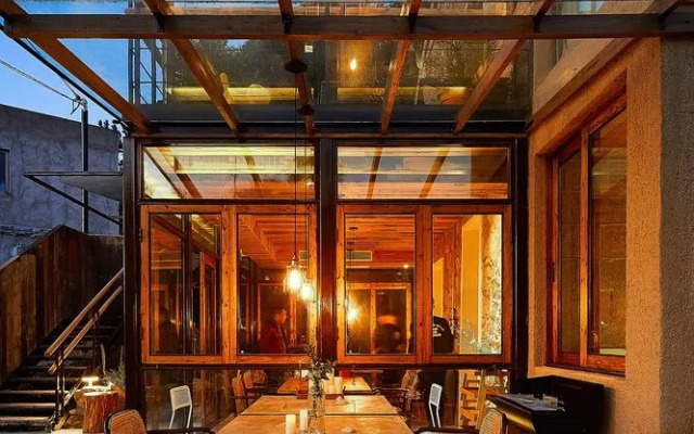 Huagang Village Flower Garden Hotel