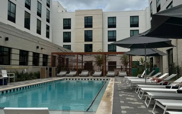 Hampton Inn Austin East Side 5th Street
