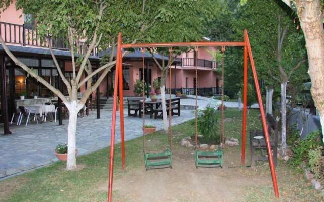 Hotel Manakos