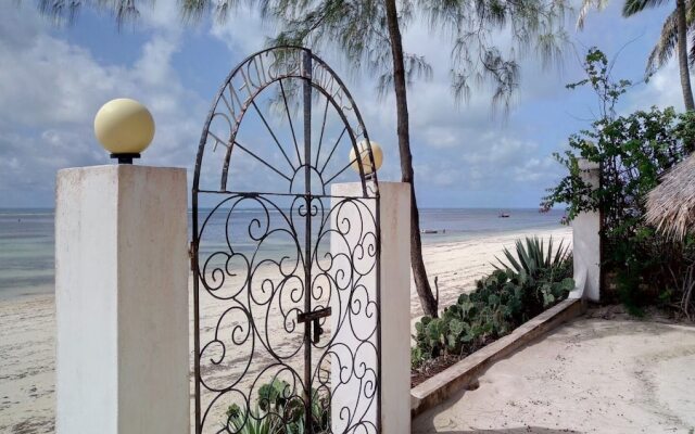 Silver sand beach hotel