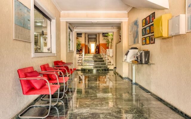 Lelis Hotel