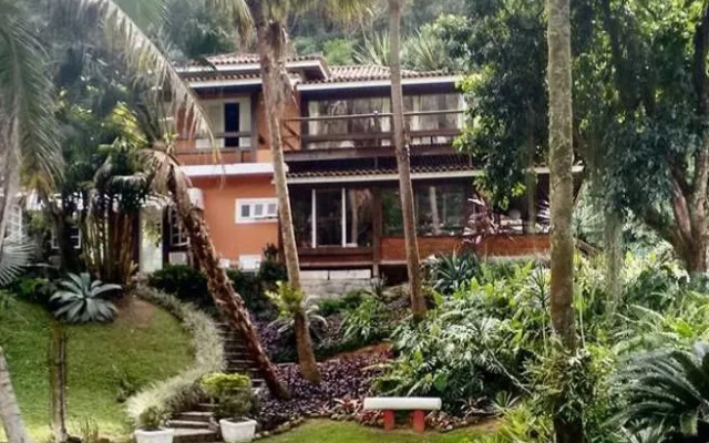 Pousada Pedras Brancas