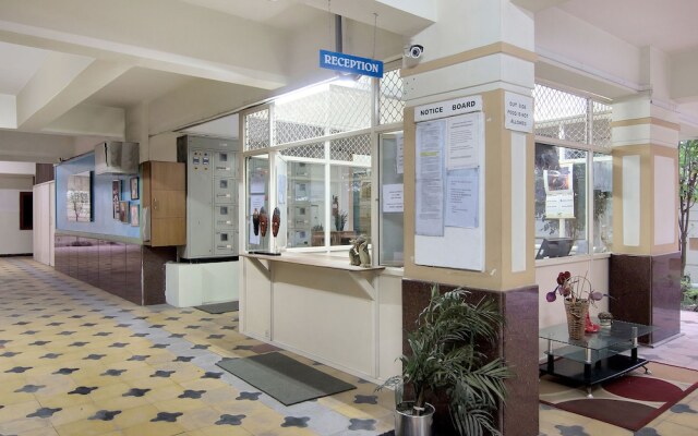 OYO 12458 SilverKey Madhapur