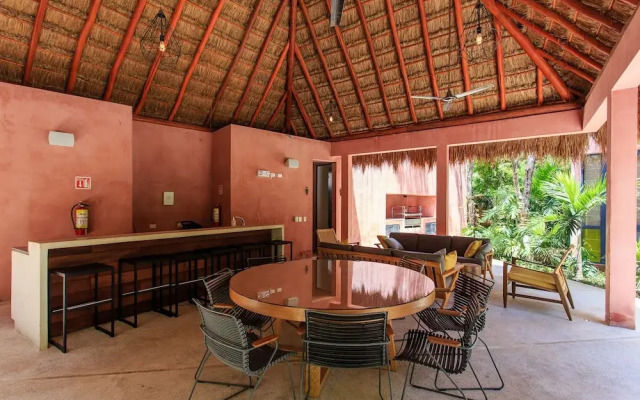 Vibrant Condo in Nature with Pool