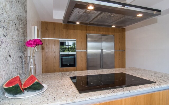 Residence by G Villa del Mar