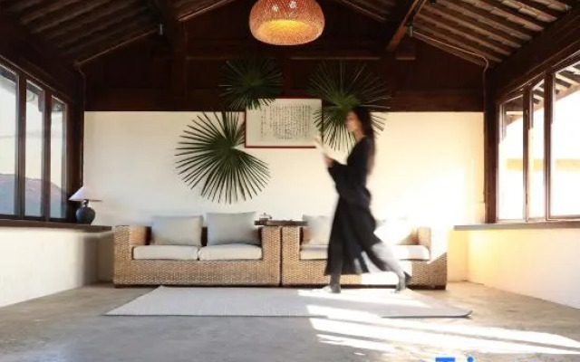 Lijiang Sadhu Inn