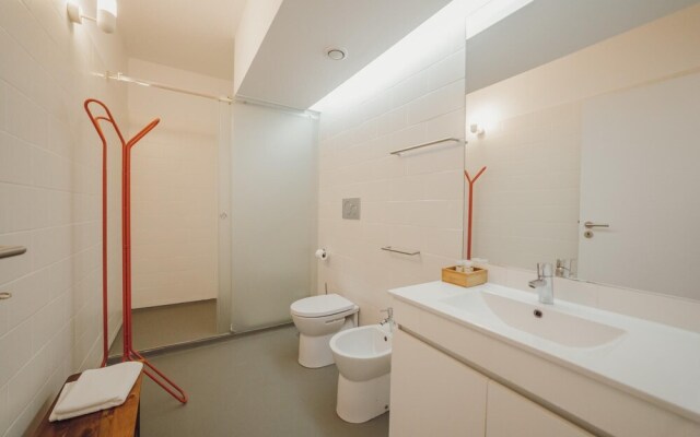 Porto Modern Downtown Apartment A With Terrace